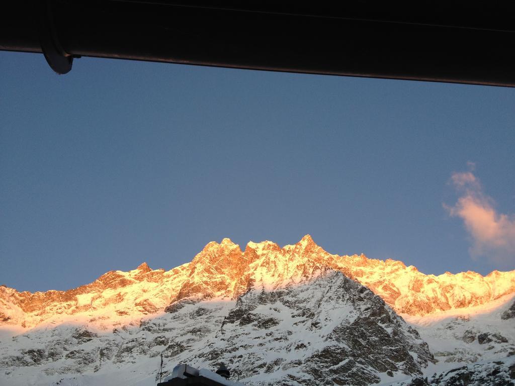 Hotel Meuble Gorret Breuil-Cervinia Pokój zdjęcie