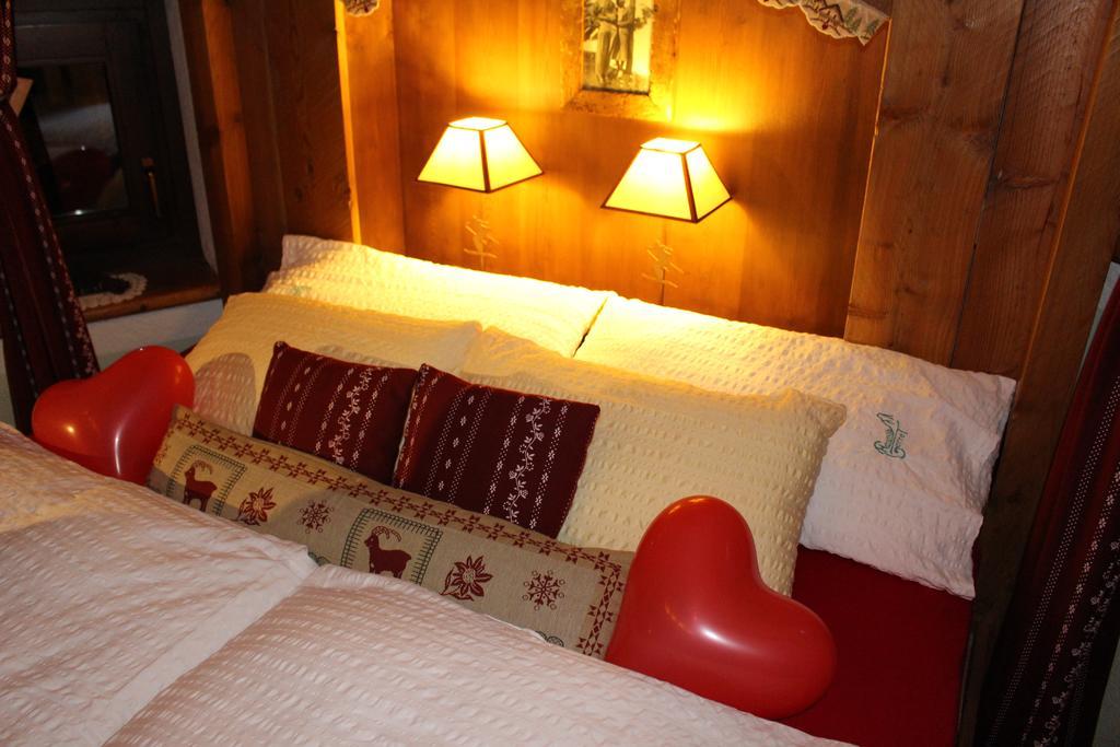 Hotel Meuble Gorret Breuil-Cervinia Pokój zdjęcie