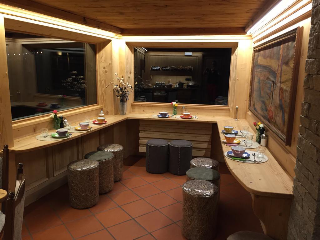 Hotel Meuble Gorret Breuil-Cervinia Zewnętrze zdjęcie