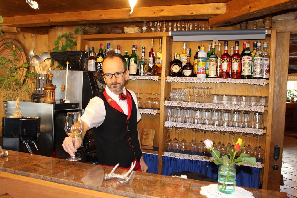Hotel Meuble Gorret Breuil-Cervinia Zewnętrze zdjęcie
