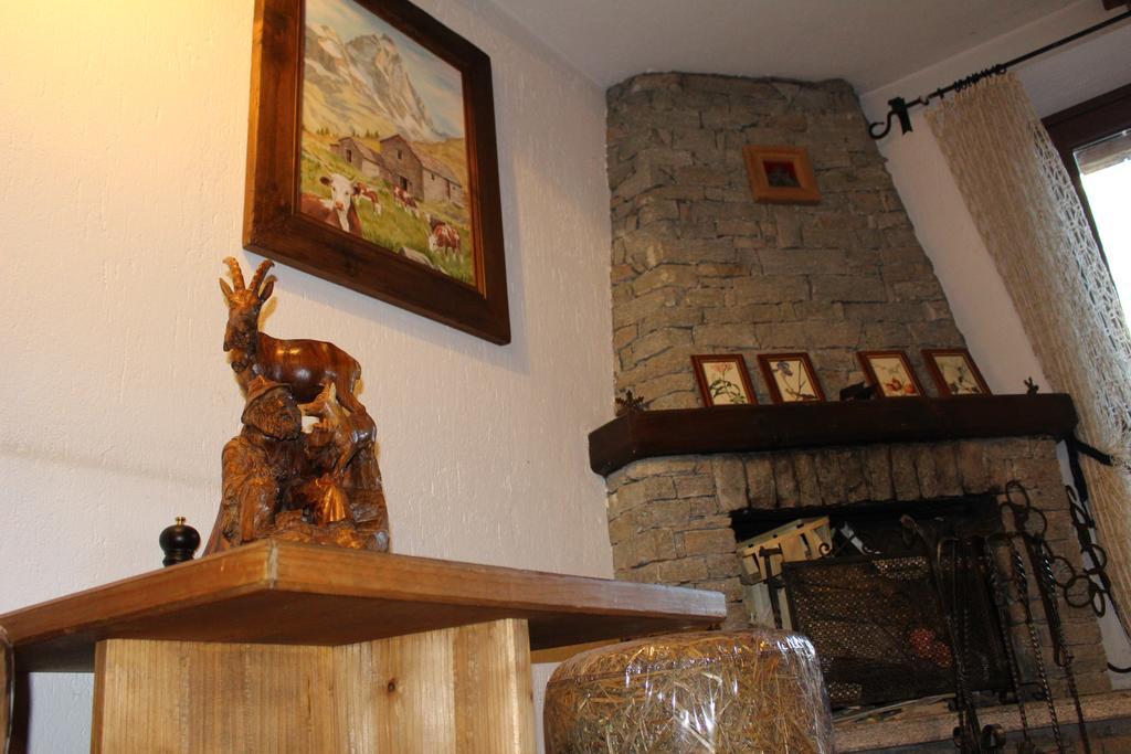 Hotel Meuble Gorret Breuil-Cervinia Zewnętrze zdjęcie