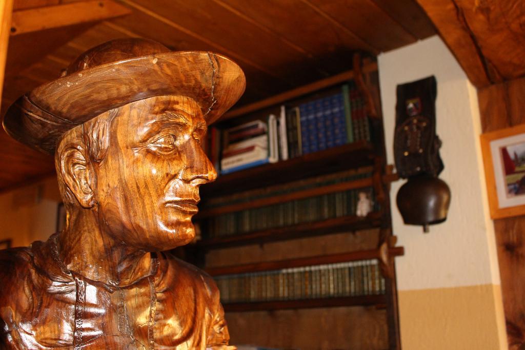 Hotel Meuble Gorret Breuil-Cervinia Zewnętrze zdjęcie