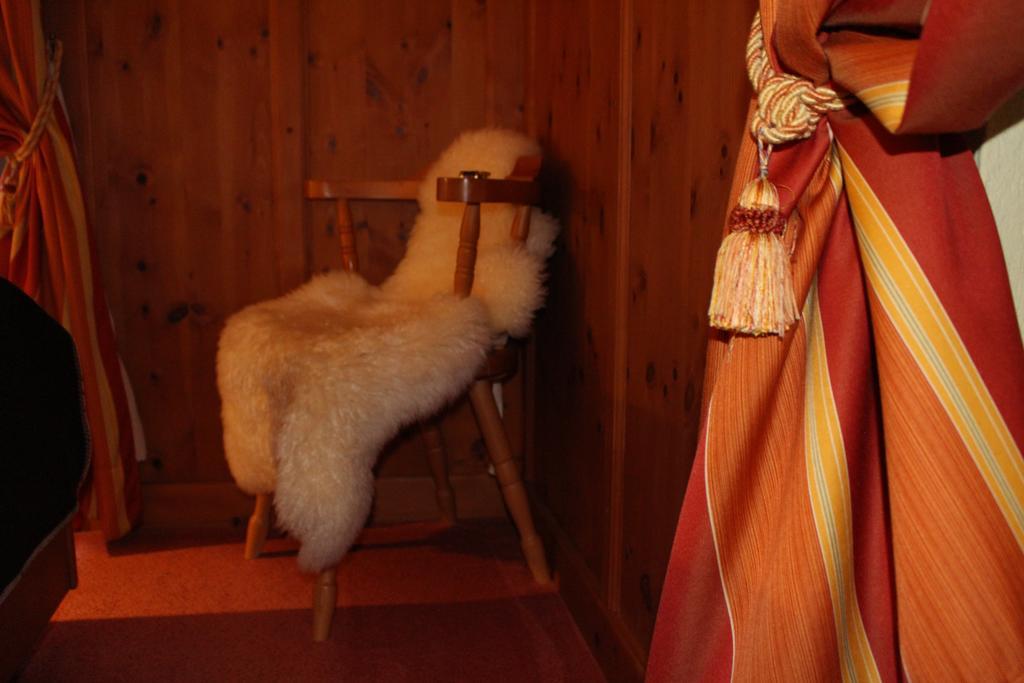 Hotel Meuble Gorret Breuil-Cervinia Pokój zdjęcie