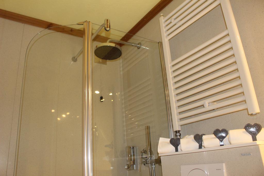 Hotel Meuble Gorret Breuil-Cervinia Zewnętrze zdjęcie